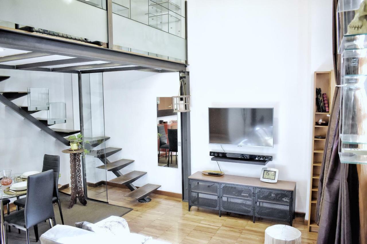 Апартаменти Charming Design Loft Isola Milano Екстер'єр фото